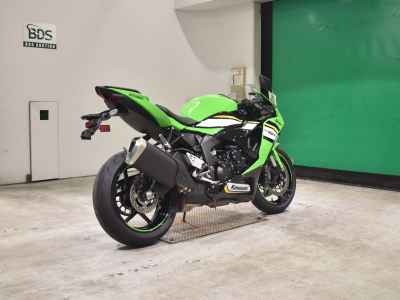 Kawasaki Ninja ZX-6R 2025
