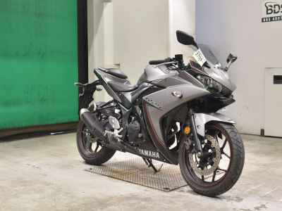 Yamaha YZF-R25 2016