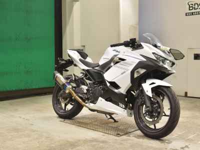 Kawasaki Ninja 400 2022