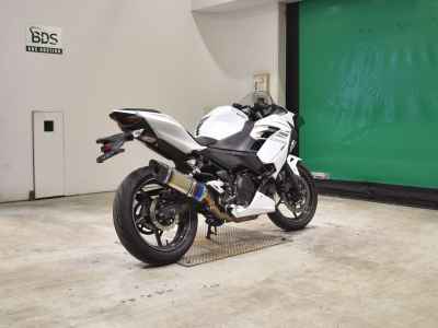 Kawasaki Ninja 400 2022