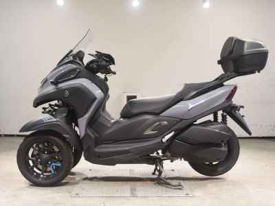 Yamaha Tricity 300 2025