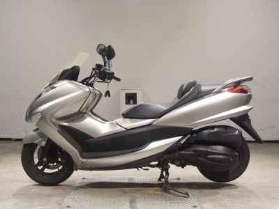 Yamaha Majesty 250