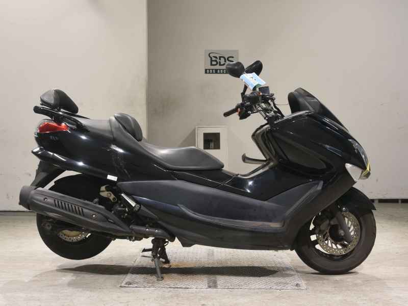 Yamaha Majesty 250