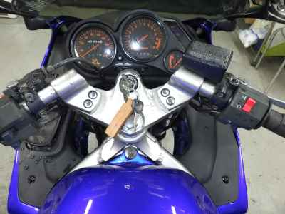 Kawasaki ZZR250 2005