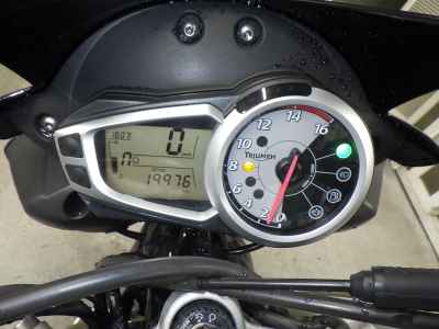 Triumph Street Triple 675 R 2011