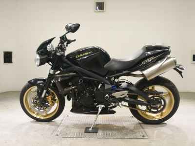 Triumph Street Triple 675 R 2011