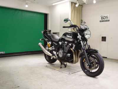 Yamaha XJR1300 2012