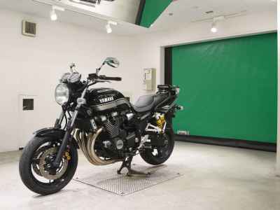 Yamaha XJR1300 2012