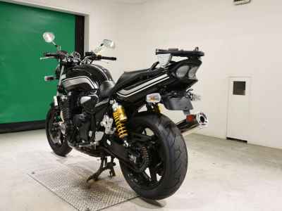 Yamaha XJR1300 2012