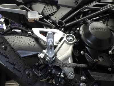 Honda CB250R 2019