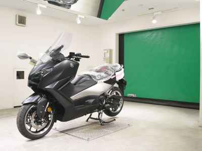 Yamaha TMAX 560 2026