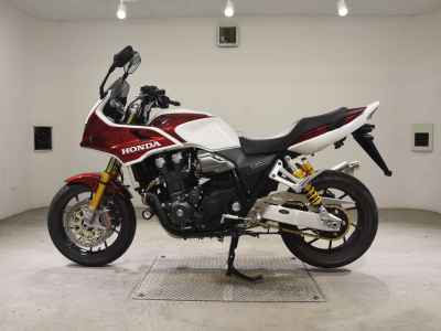 Honda CB1300 Super Boldor 2025
