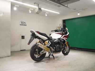 Honda CB1300 Super Boldor 2025