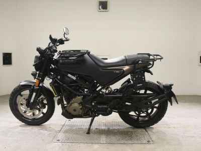 Husqvarna Svartpilen 250 2022