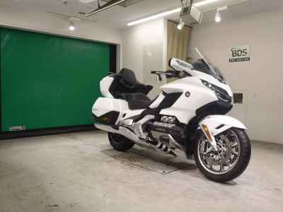 Honda GL1800 Gold Wing Tour DCT 2022