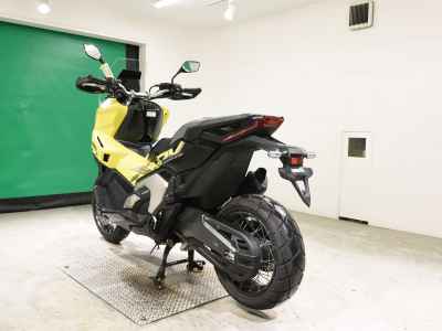 Honda X-Adv 750 2025