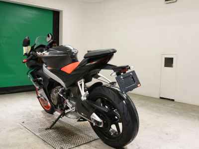 Aprilia RS 660 2022