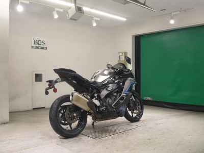 Kawasaki Ninja ZX-25R SE 2023