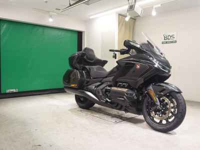 Honda GL1800 Gold Wing Tour DCT 2026