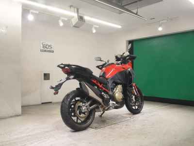Ducati Multistrada V4S 2025