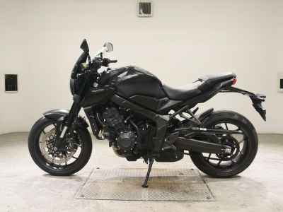 Honda CB650R 2023
