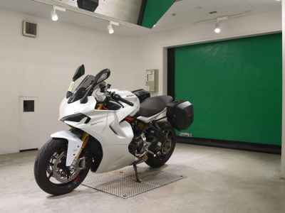 Ducati Supersport 950 S 2023
