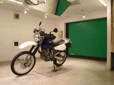 Suzuki Djebel 250XC