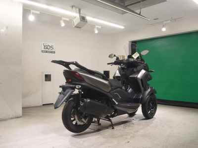 Yamaha Tricity 300 2023