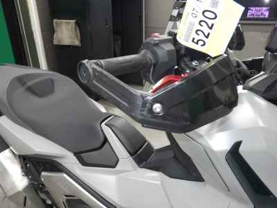 Honda X-Adv 750 2025