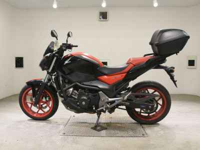 Honda NC750S 2016