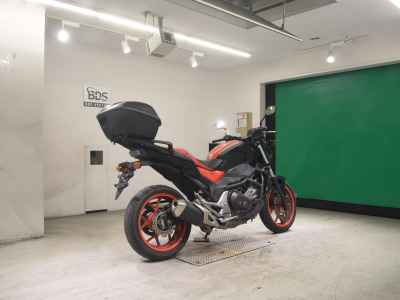 Honda NC750S 2016