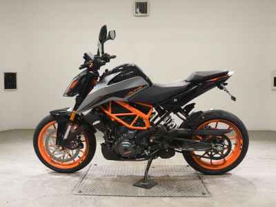 KTM 390 Duke 2021