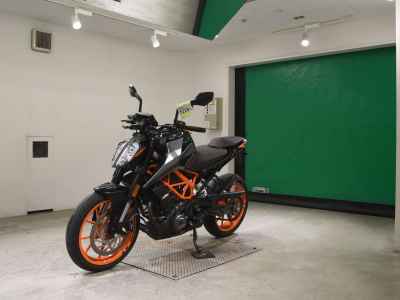 KTM 390 Duke 2021