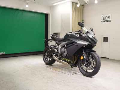 Triumph Daytona 660 2025