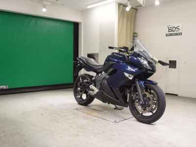Kawasaki Ninja 400R 2011