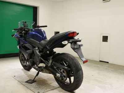 Kawasaki Ninja 400R 2011