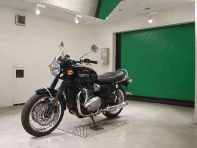 Triumph Bonneville T120 2025