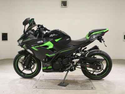 Kawasaki Ninja 400 2018