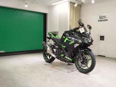 Kawasaki Ninja 400 2018