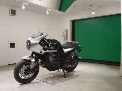 Honda Hawk 11 2022