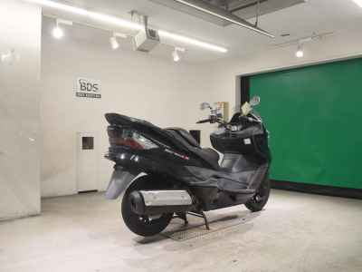 Suzuki Skywave 250M