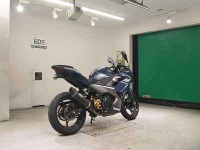 Kawasaki Ninja 400 2024
