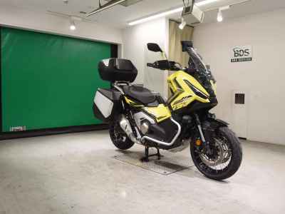 Honda X-Adv 750 2025