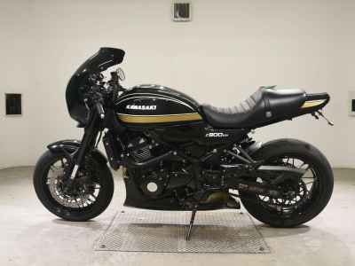 Kawasaki Z900RS 2021