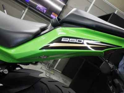Kawasaki Ninja ZX-25R KRT Edition 2022