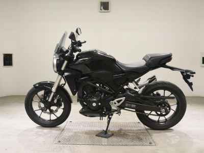 Honda CB250R 2018