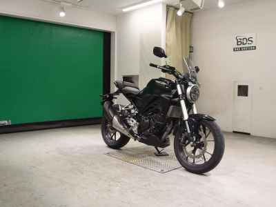Honda CB250R 2018