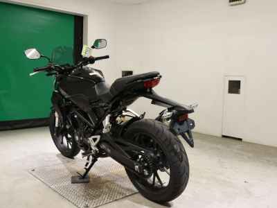 Honda CB250R 2018
