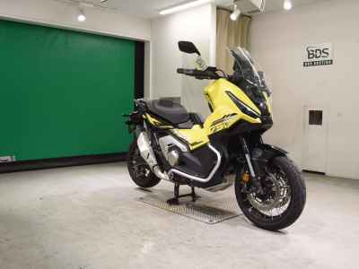 Honda X-Adv 750 2025