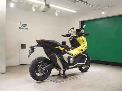 Honda X-Adv 750 2025
